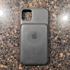 iPhone 11 Pro Max charging case